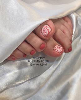 Song Yuqi feet photo thumbnail