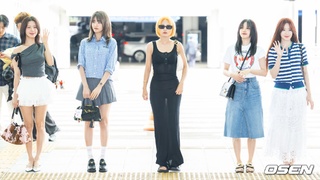 Song Yuqi feet photo thumbnail