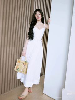 Song Yuqi feet photo 5
