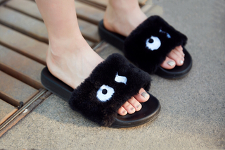 Song Zuer feet photo 11