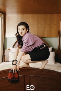 Song Zuer feet photo 6
