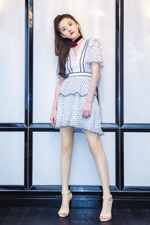 Song Zuer feet photo 18