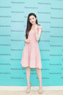 Song Zuer feet photo 6