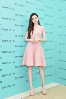 Song Zuer feet photo 11