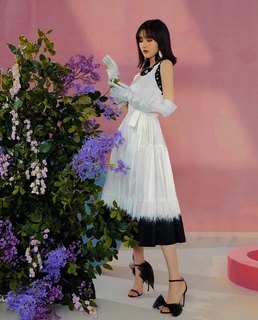 Song Zuer feet photo 12