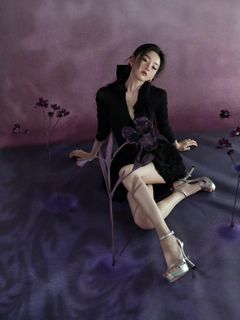 Song Zuer feet photo 9
