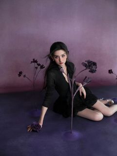 Song Zuer feet photo 8