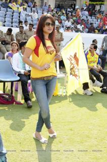 Sonia Agarwal feet photo 7
