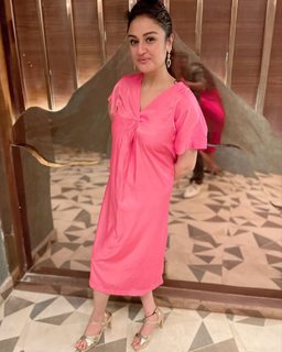 Sonia Agarwal feet photo 1
