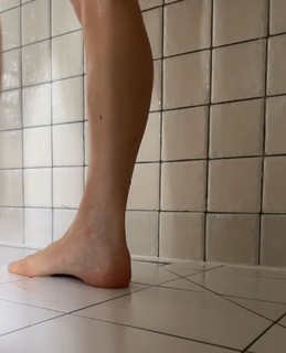 Sonia Bohosiewicz feet photo 3