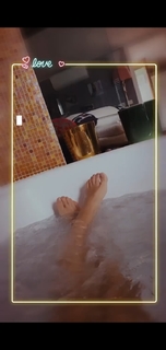 Sonia Bruganelli feet photo 9