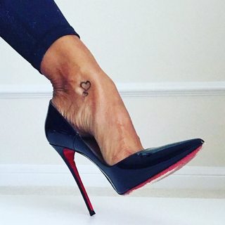 Sonia Bruganelli feet photo 17