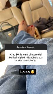 Sonia Bruganelli feet photo 20