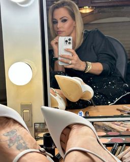 Sonia Bruganelli feet photo 5