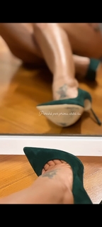 Sonia Bruganelli feet photo 11