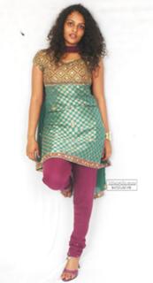 Sonia feet photo 2