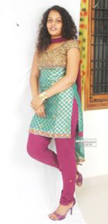 Sonia feet photo 7