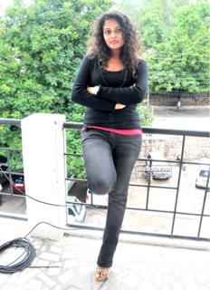 Sonia feet photo 3