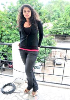 Sonia feet photo 9