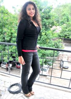Sonia feet photo 14