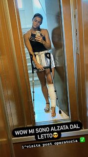 Sonia Malavisi feet photo 10