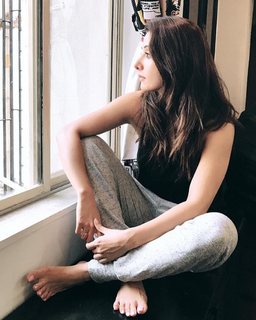 Sonia Mann feet photo 2
