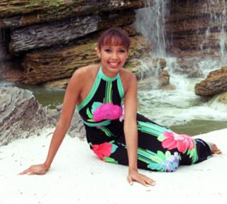 Sonia Rolland feet photo 9