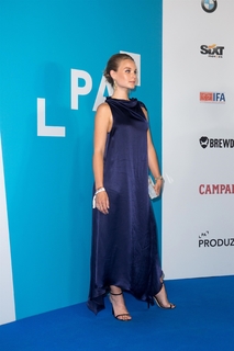 Sonja Gerhardt feet photo thumbnail