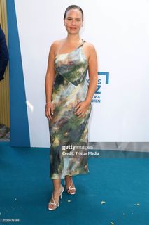 Sonja Gerhardt feet photo thumbnail