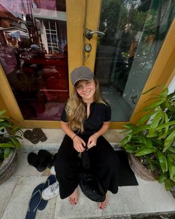 Sonja Gerhardt feet photo thumbnail