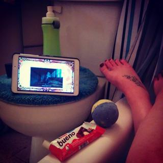 Sonja Reid feet photo thumbnail