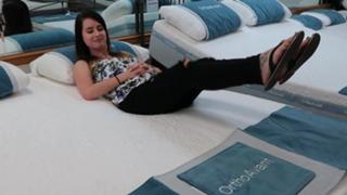 Sonja Reid feet photo thumbnail