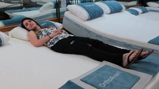 Sonja Reid feet photo thumbnail