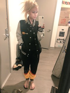 Sonja Reid feet photo thumbnail