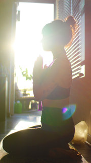 Sonja Reid feet photo thumbnail