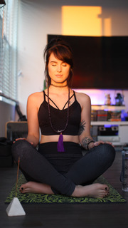 Sonja Reid feet photo thumbnail