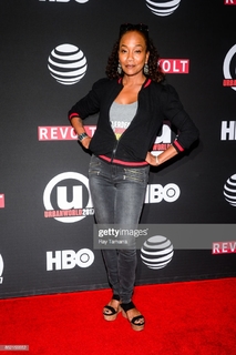 Sonja Sohn feet photo 17