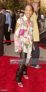 Sonja Sohn feet photo 3