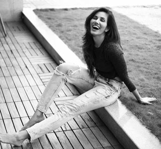 Sonnalli Seygall feet photo 15