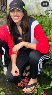 Sonnalli Seygall feet photo 15