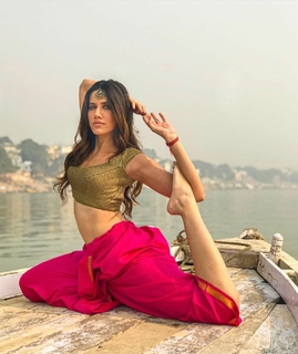 Sonnalli Seygall feet photo 2