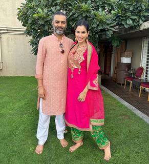 Sonnalli Seygall feet photo 10