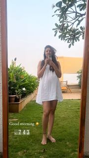 Sonnalli Seygall feet photo 20