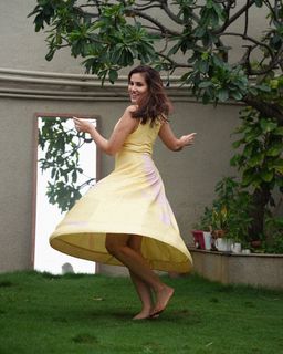 Sonnalli Seygall feet photo 3