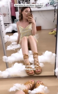 Sonny Loops feet photo 1