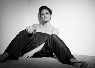 Sonsee Neu feet photo 2