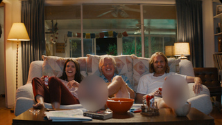 Sonya Cassidy feet photo thumbnail