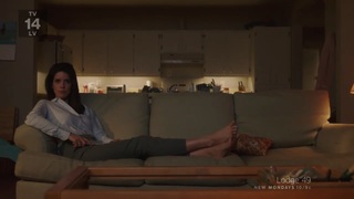 Sonya Cassidy feet photo thumbnail