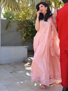 Sonya Hussain feet photo 3
