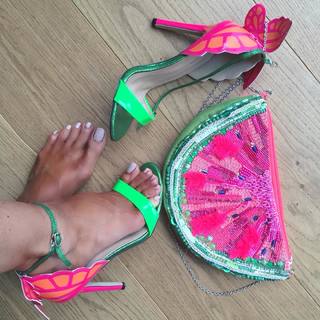 Sonya Kraus feet photo thumbnail